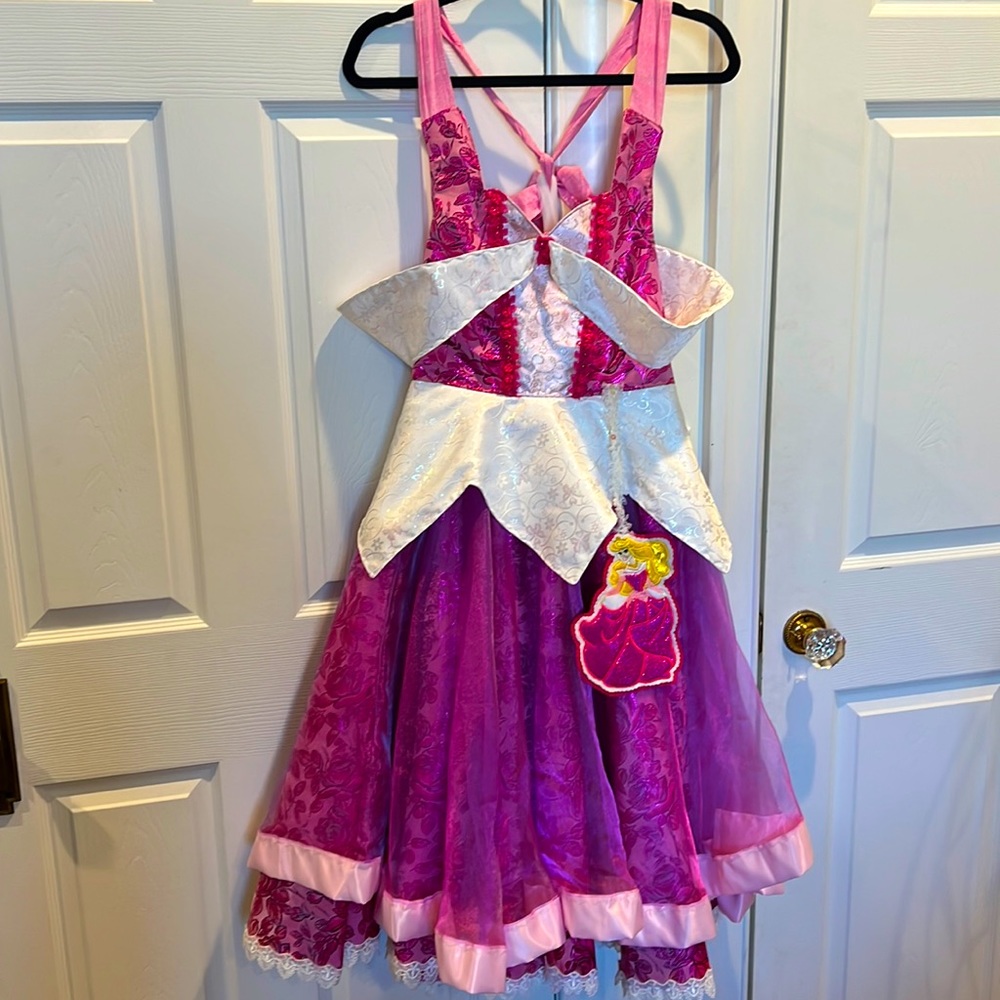 Custom aurora dress sz 12/14 like new gorgeous details